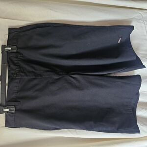 Dickies Black Cargo Shorts with Smooth Fabric